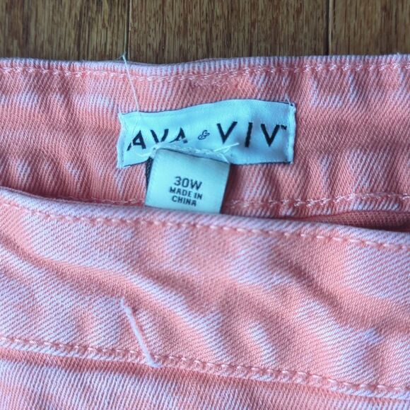 ⚓Ava and Viv Coral Jean Shorts - Picture 2 of 3